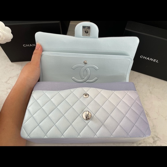 Chanel Limited Edition iridescent Tri-color Medium Classic Bag - Picture 8 of 13